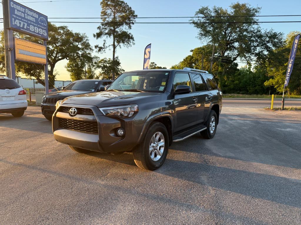 2018 Toyota 4Runner SR5 V6's photo