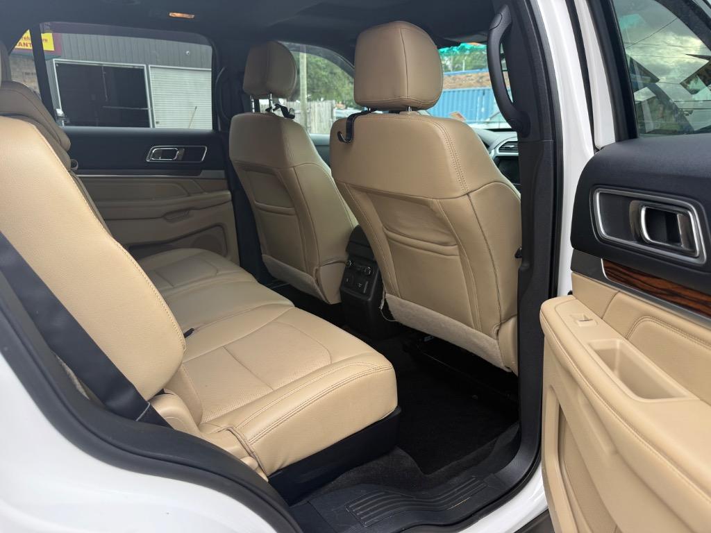 2016 Ford Explorer Limited - Photo 12
