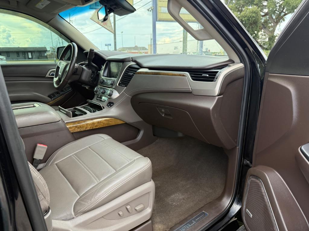 2016 GMC Yukon XL Denali - Photo 9